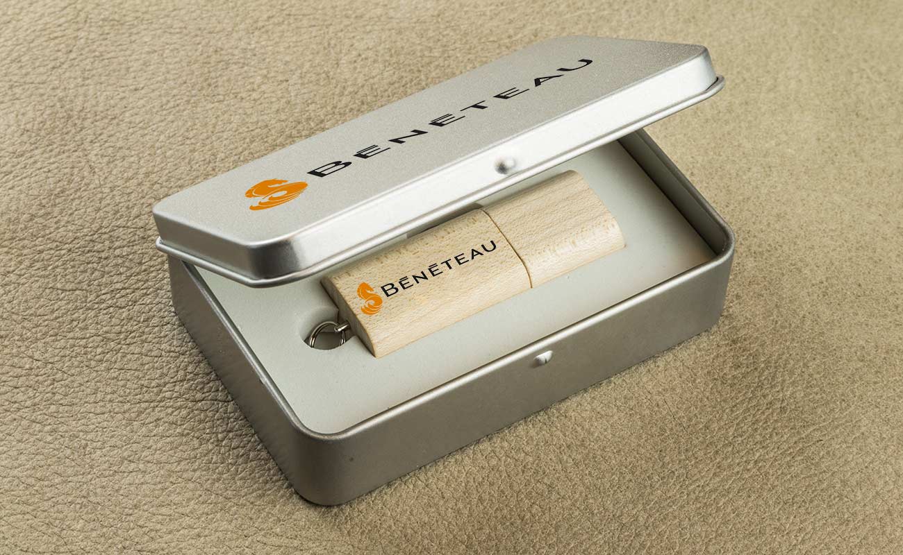 Nature - Wooden USB Flash Drive gallery thumbnail